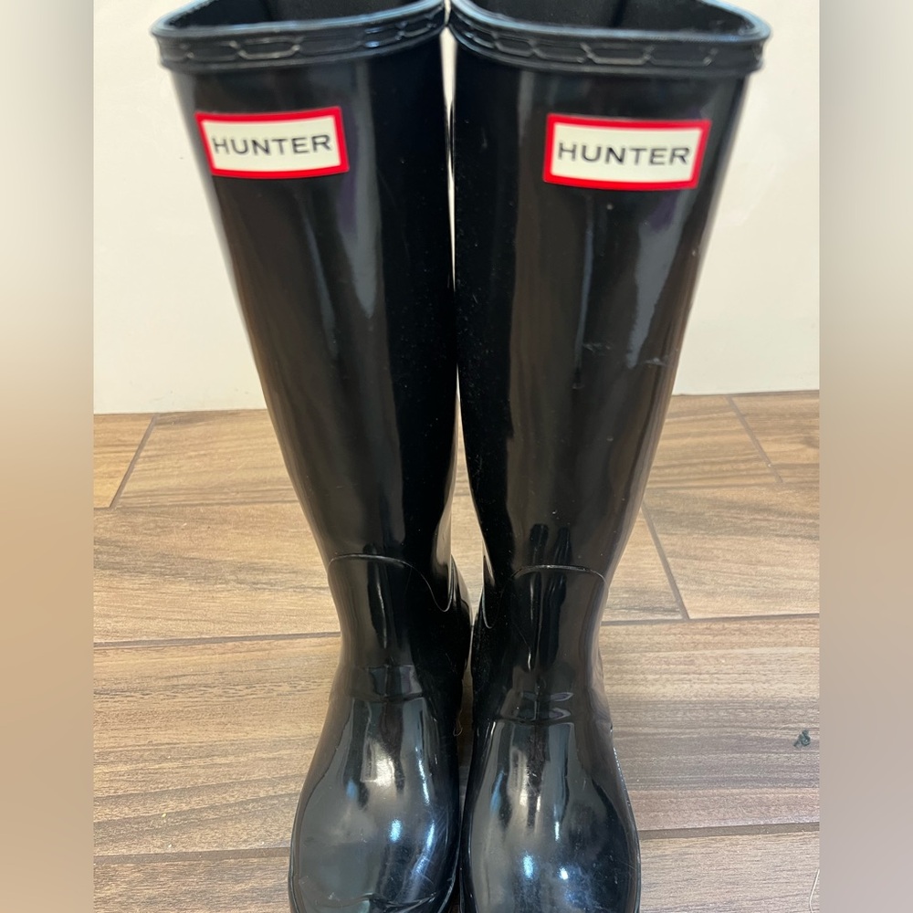 Hunter Classic Black Footwear